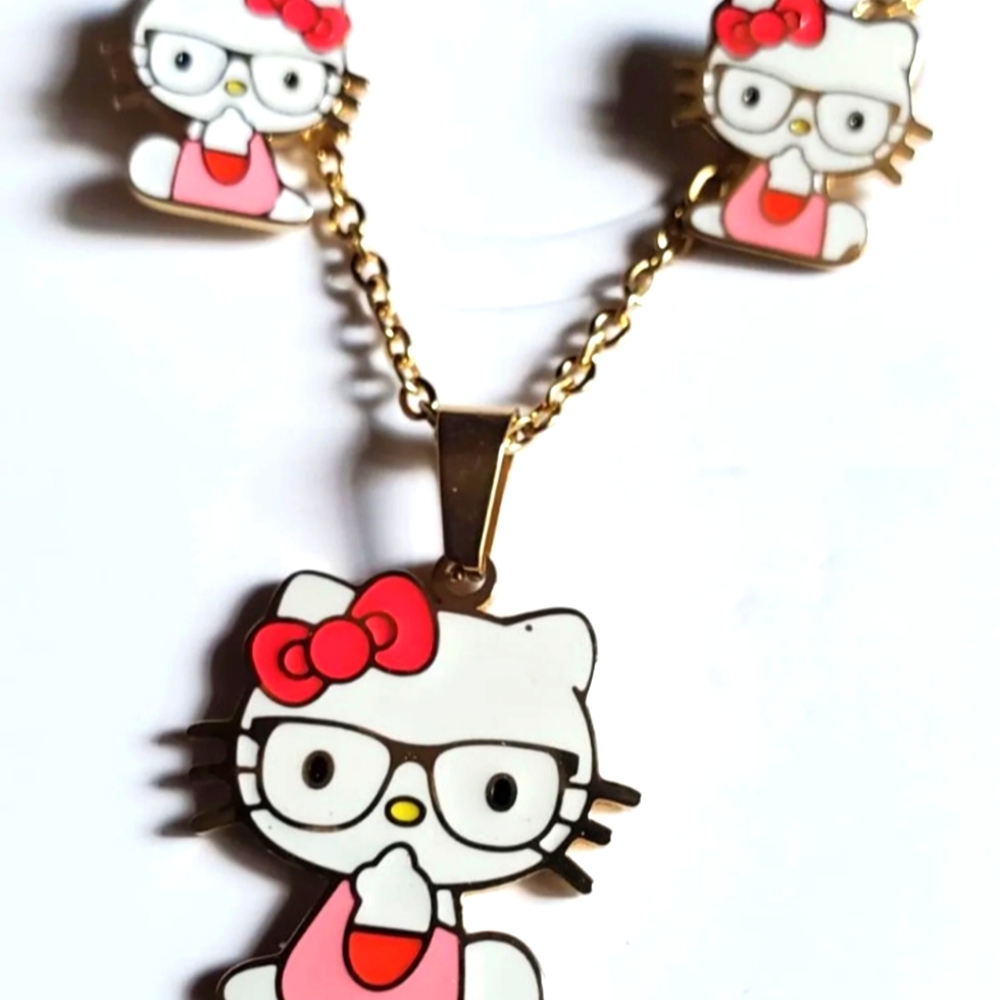 Hello Kitty jewerly set.